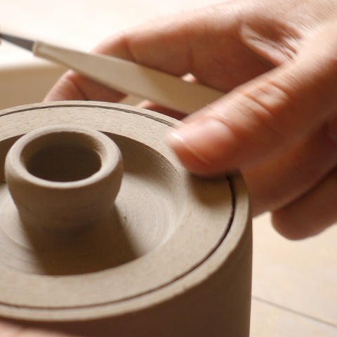Coperchi e Barattoli - Corso di Ceramica al Tornio Intermedio